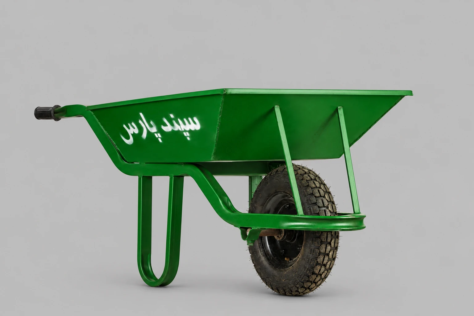 فرغون VIP سپند پارس